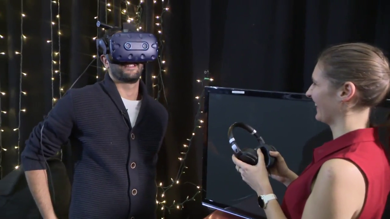 SIAT researchers use virtual reality to help young adults cope with health challenges