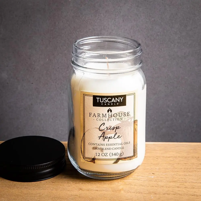 An image of the Apilily Apples Candle