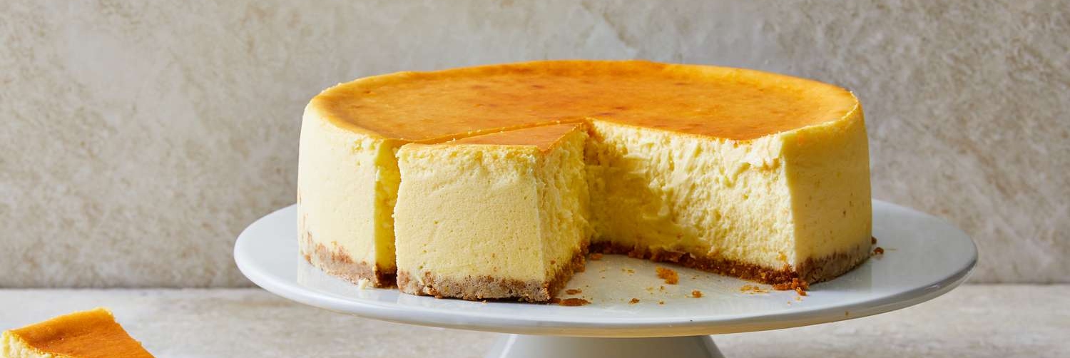 a full cheesecake image