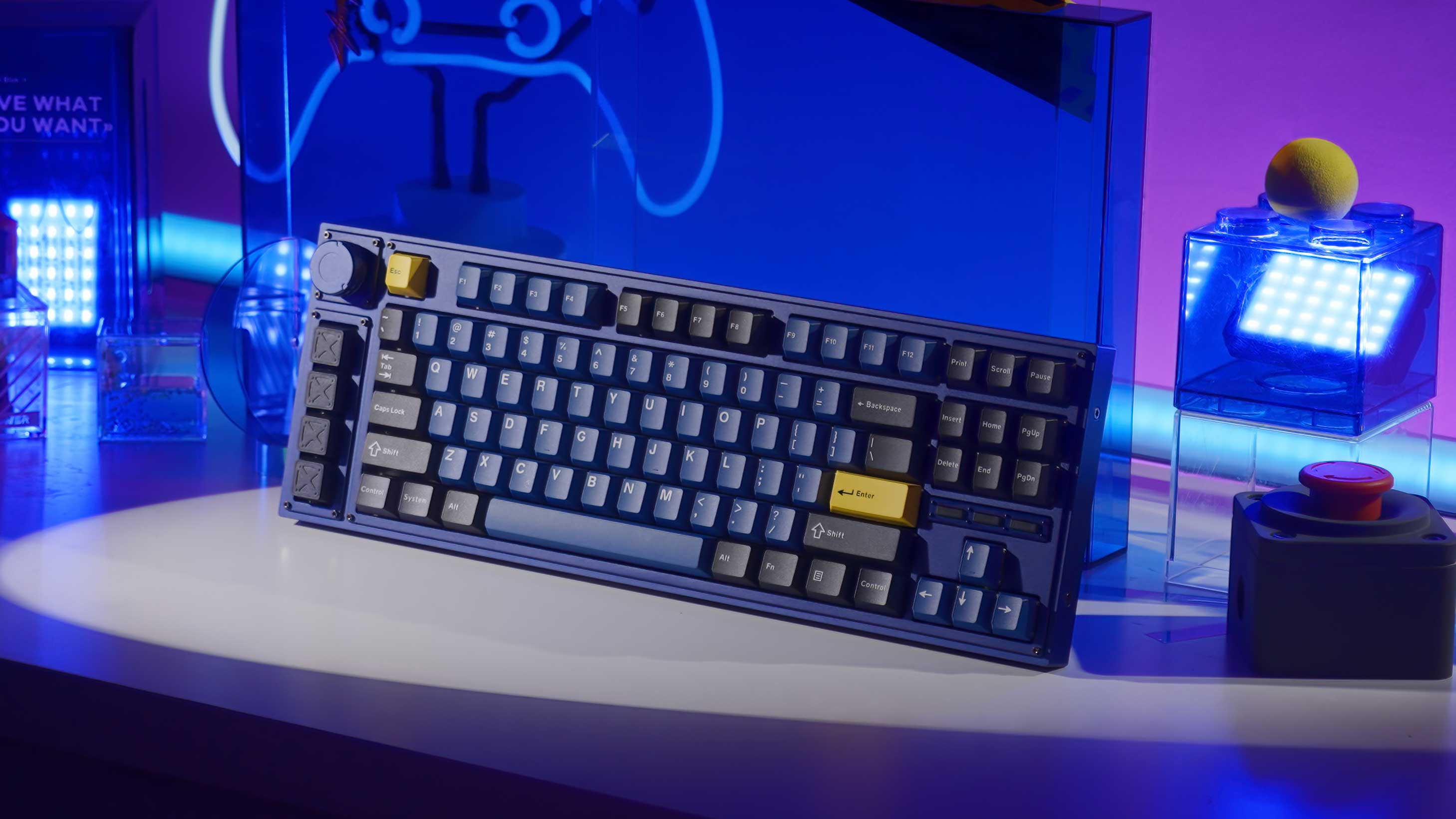 a third picture of a keyDennis Keyboard