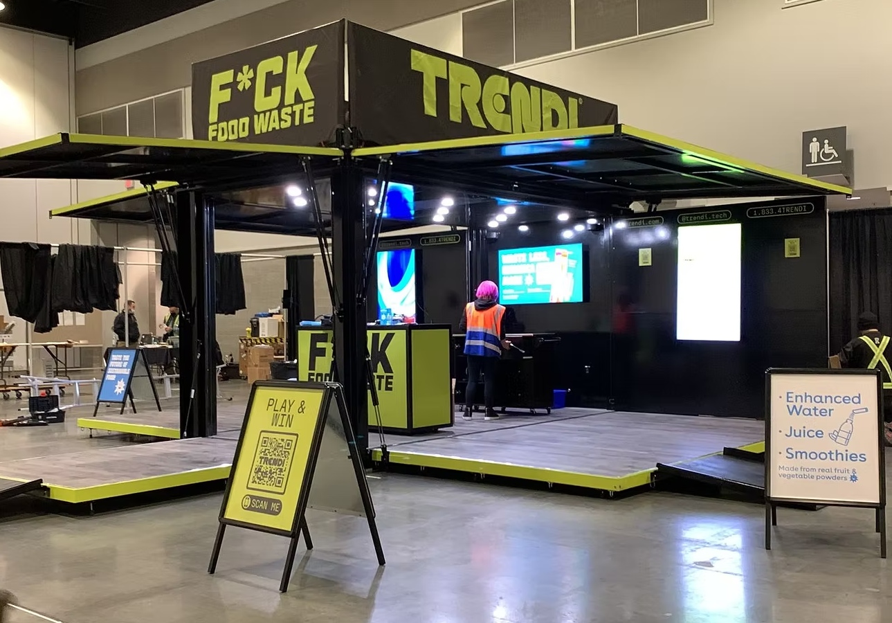 Mobile tradeshow booth